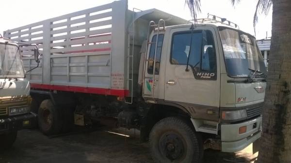 ขายรถสวย FM3M มีระบบลากลูก เครื่องเดิม M10C 240 แรงม้า คัสซีสวยตลอดเส้น เกียร์เดิม สโลว์เดิม ทะเบียนพร้อม จัดแนนซ์ได้ทั้งงวดเดือน-งวดปี