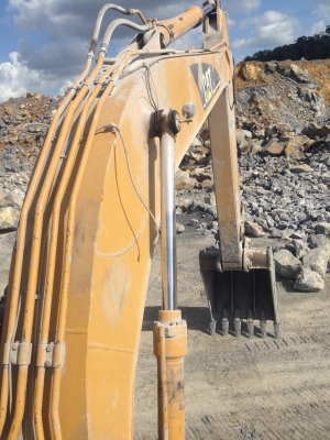 ขายรถแบคโฮ CATERPILLAR CAT320CLGNG แอร์ไฟฟ้าพร้อม สนใจโทร 081-970-1072