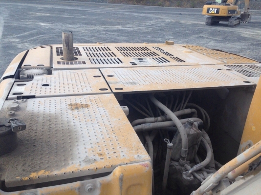 ขายรถแบคโฮ CATERPILLAR CAT320CLGNG แอร์ไฟฟ้าพร้อม สนใจโทร 081-970-1072