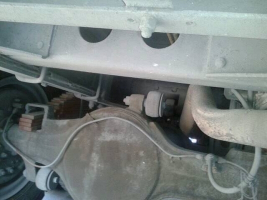 ขาย10ล้อหน้ายาว เพลาเดียวรถวิ่งล่อง สภาพสวย สวย