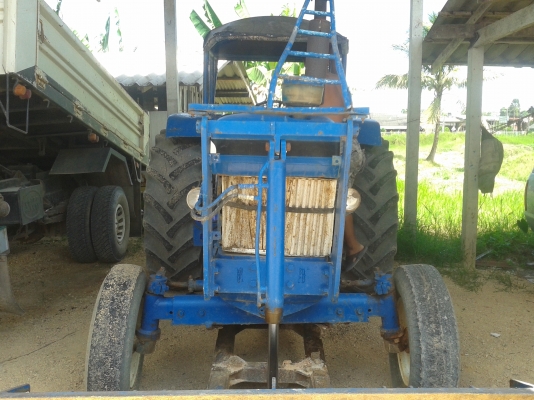 ขายรถไถฟอร์ด 6610