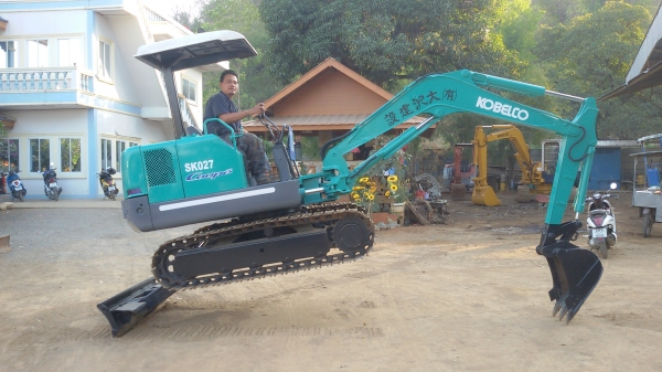 ขายรถขุด KOBELCO SK027 (FROMJAPAN)ขนาดเทียบเท่าpc30เก่านอกแท้มีเอกสารแจ้งจำหน่ายพร้อมจดไม่เคยใช้งานในไทยครับ!