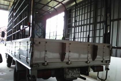 หกล้อ อีซูซุ NMR130แรง สภาพสวยเดิมๆใช้งานน้อย วิ่งแค่ 57,&times;&times;&times;km ทะเบียนพร้อม