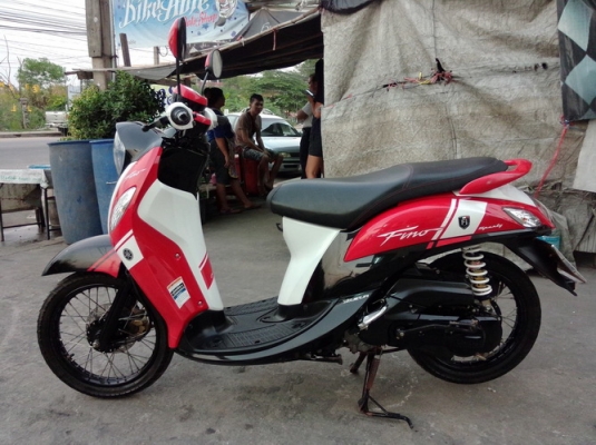 New Fino FI ลายsport รถปี56 หัวฉีดประหยัดน้ำมัน สวยๆเลยครับ