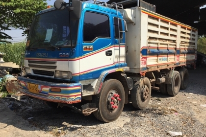 ขายรถบรรทุกพืชผลการเกษตร12ล้อ 2เพลา ISUZU DECA 320 MAXLOAD FXZ NGV <ไม่ดั้มพ์>คอกเกษตร เดือน11ปี49..