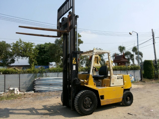 ขายรถโฟคลิฟต์TCMสภาพดี220000บาทครับ