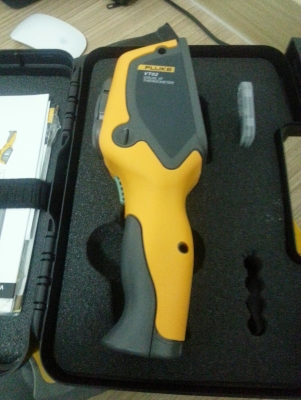 ขาย FLUKE VT02 Visual IR Thermometer
