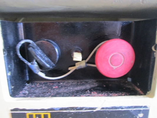 รถกระเช่า สภาพดีเก่านอก สินค้าดี ต้อง JLG (รุ่น 2646E2 สูง 7.92 M.) ราคาถูกสุด เพียง 280,000 บาท !!!