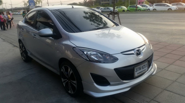 MAZDA 2 ปี 2010 ขายรถสวย ARIBAG คู่หน้า เบรคระบบ ABS เบาะหนัง ล้อ MAX แอร์เย็นๆ กระจกไฟฟ้า พวงมาลัยพาวเวอร์์ เบาะสภาพดี เครื่องเดิม ภายในสภาพสวย สีสวย รถพร้อมใช้งาน จัดไฟแนนได้ ฟรีดาวน์