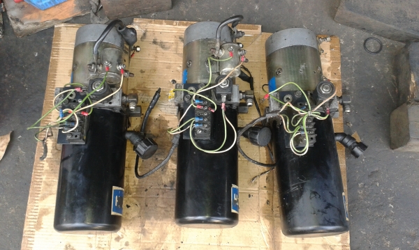 ขายมอเตอร์ 24 โวล์ เหลือ 1 ชุด