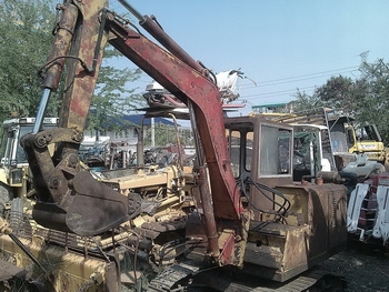 จัดให้ตามคำเรียกร้องลูกค้าครับ -สำหรับรูปรถขุด แบคโฮ เครื่องด๊อยส์ ยี่ห้อ KUBOTA: PC 20 เก่าญี่ปุ่น