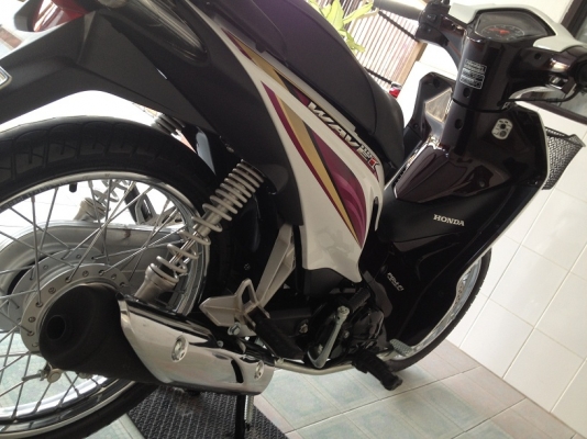 Wave110i สต๊าดมือ วิ่ง8000 ปี56 (ของแถม 4 รายการ) Wave110i สต๊าดมือ วิ่ง8000 ปี56 (ของแถม 4 รายการ)