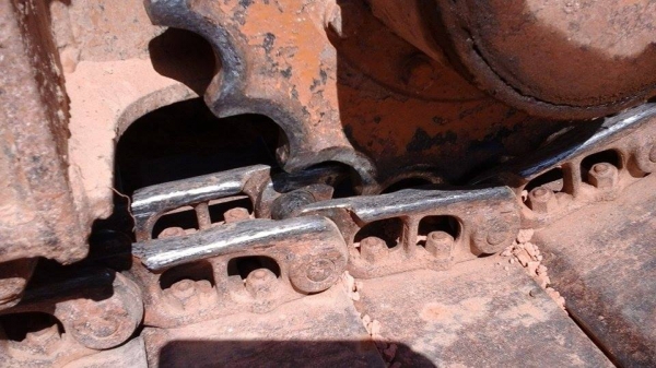 KOMUTSU PC 60 KOMUTSU PC 60