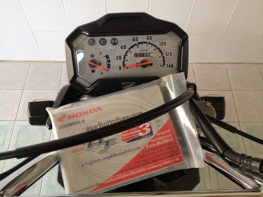 Zoomer-x ตัวTOP วิ่ง5000 รถ9เดือน (ของแถม 4 รายการ)