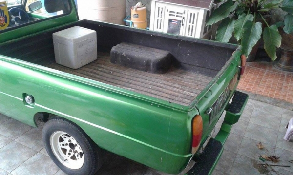 ขายมาสด้าน้อย ขายมาสด้าน้อย