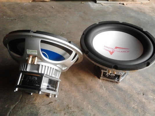 ขายลำโพงไฮเอนด์ 12 นิ้วเบสนุ่มลึก