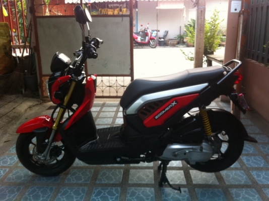 ขายZoomer x ปี56 รถบ้านเดิมๆถูกๆ ขายZoomer x ปี56 รถบ้านเดิมๆถูกๆ