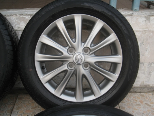 ขายล้อแม็ก Toyota vios 12ก้าน 15"ยางผลิตสัปดาห์ที่52 ปี2013  สนใจติดต่อเล็กคลองสามครับ 081-3747940