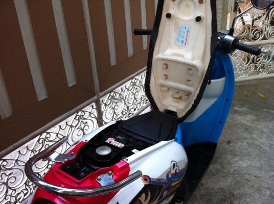 ขออนุญาติขาย HONDA Scoopy-i 110 วิ่งน้อย 1x,xxx กิโล สวยๆเดิมๆ โอนให้ฟรีครับ
