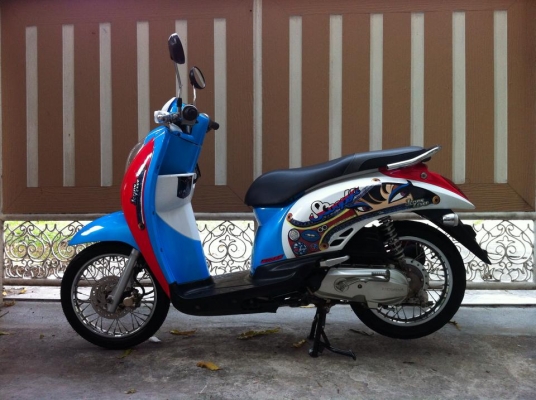 ขออนุญาติขาย HONDA Scoopy-i 110 วิ่งน้อย 1x,xxx กิโล สวยๆเดิมๆ โอนให้ฟรีครับ