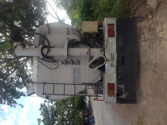 รถเบ้าท์มือสองอาหารสัตว์ถังหยดน้ำร๊อกกี้175