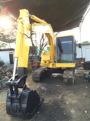 ขายด่วน!! KOMATSU PC70 สภาพสวยๆค่ะ ขายด่วน!! KOMATSU PC70 สภาพสวยๆค่ะ