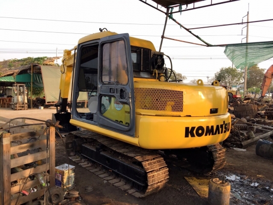 ขายด่วน!! KOMATSU PC70 สภาพสวยๆค่ะ