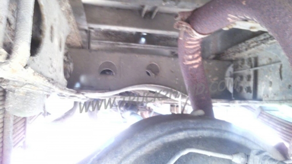 รถบรรทุก 6 ล้อ HINO  KR   150  แรงม้า  ปีจดทะเบียน  2527