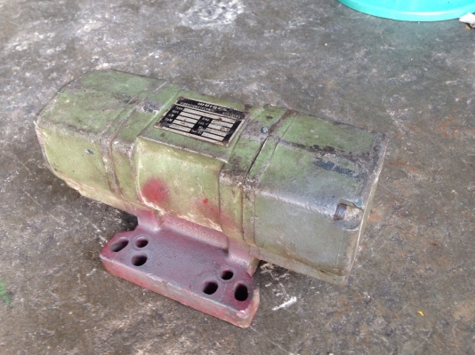 ขายมอเตอร์สั่น-เขย่า Wurges 1/4HP. 380V made in Germany สภาพดีเดิมๆ สั่นแรง วิ่งนิ่ม พร้อมใช้งาน