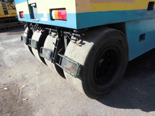 รถบด 7 ล้อยาง Sakai T600 (เกียร์ออโต้) รถเก่านอกนำเข้าจากญี่ปุ่นโดยตรง พร้อมใช้งาน ระบบเกียร์ออโต้  091 695-6445