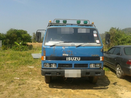 ISUZU  NPR