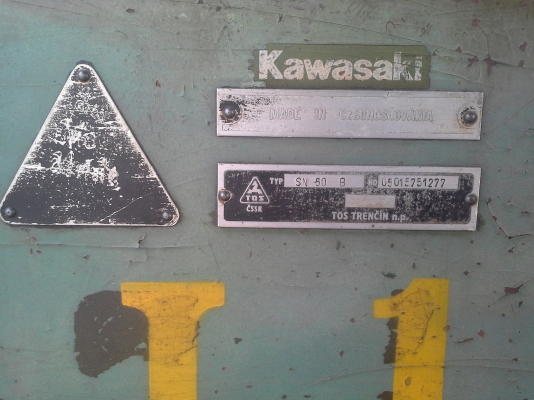 เครื่องกลึง 9.5 ฟุต ยุโรป  เชคโกสโลวาเกีย คาวาซากิ 3 เพลา เกียร์บล็อค กลึงงานได้ยาว 1.80 เมตร พร้อมใช้งาน