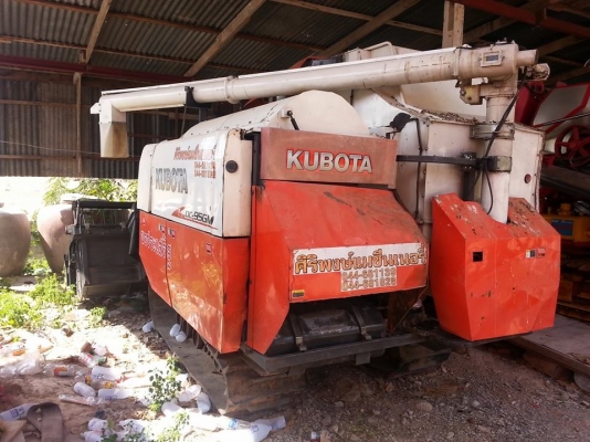 ขายรถเกี่ยวข้าว KUBOTA DC95 เครื่องดี ทำงานเร็ว สภาพพร้อมใช้งาน เอกสารพร้อมโอน สนใจโทร 090-8588220คุณนะ 093-3258446คุณบิวตี้ ID:narong498 หรือ www.truck.in.th/498 หรือfb:ณรงค์ ซื้อขายรถมือสอง (เว็บไซต์ส่วนตัว)