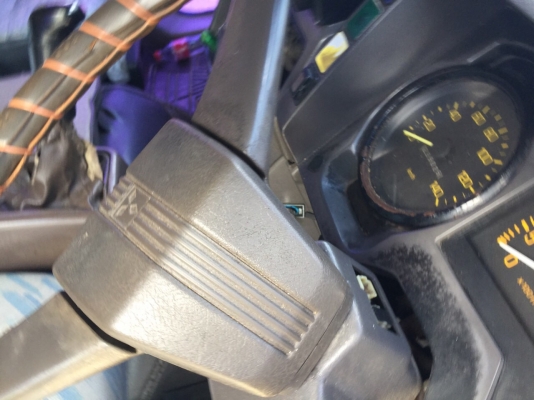 10ล้อดั้ม220แรง FN527M-TF2160.  รถสภาพดี พร้อมใช้