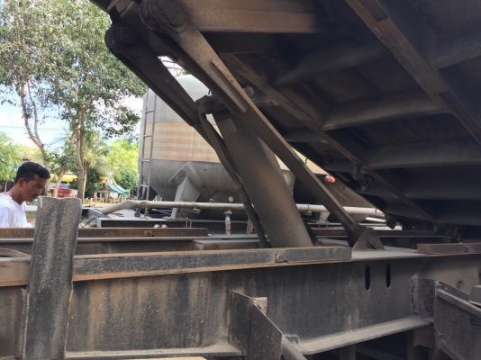 10ล้อดั้ม220แรง FN527M-TF2160.  รถสภาพดี พร้อมใช้