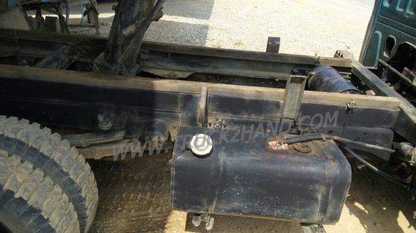 รถบรรทุก 6 ล้อดัมพ์ ISUZU   รุ่นTLD44  100 แรงม้า ปีจดทะเบียน 2527