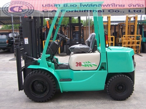 ขาย รถโฟล์คลิฟท์ MITSUBISHI รุ่น FD30