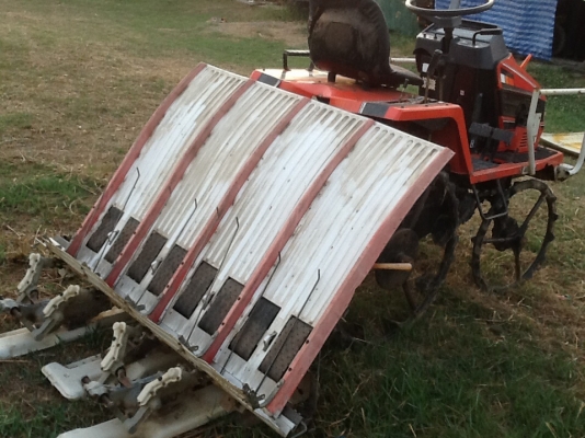 รถดำนา เก่าญี่ปุ่น สภาพดีพร้อมใช้ราคาถูก รถดำนา เก่าญี่ปุ่น สภาพดีพร้อมใช้ราคาถูก