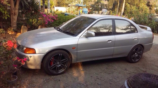 ขายด่วน 75,000 Lancer ท้ายเบนซ์ ขายด่วน 75,000 Lancer ท้ายเบนซ์