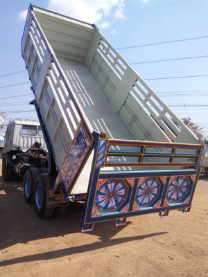 10 ล้อดั๊ม Hino FM1M