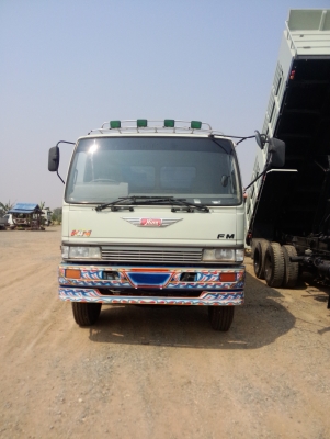 10 ล้อดั๊ม Hino FM1M