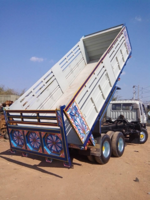 10 ล้อดั๊ม Hino FM1M