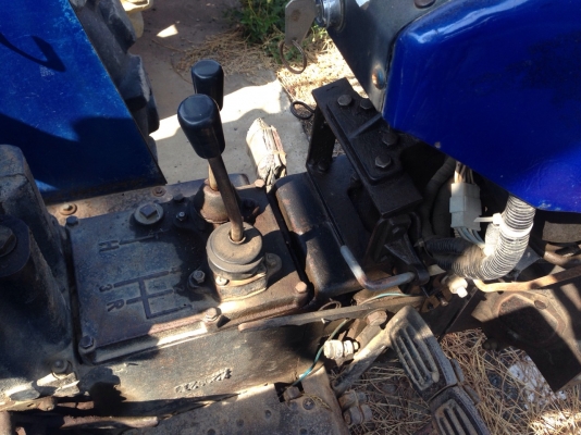 แทรกเตอร์ แชม 4WD เก่าไทย