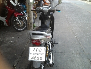 เวฟ125sปี48 ตาทเท้า