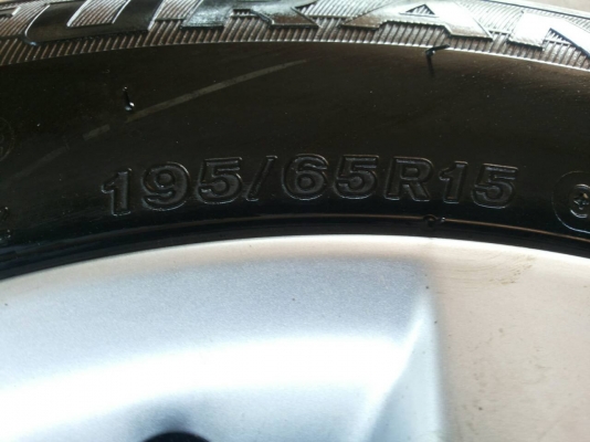ล้อแม็คเดิม อัลติส ขอบ15  พร้อมยางบริสโตน 195-65R15 ปี13
