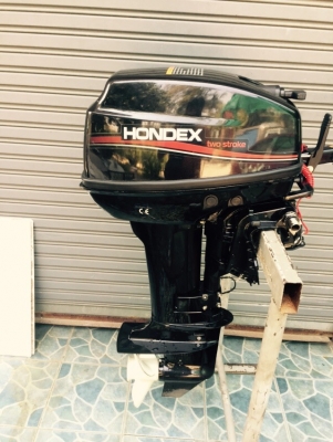 ขายเครื่องเรือ hondex 15 แรง พร้อมถังน้ำมัน