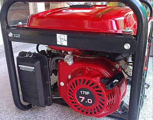 ขายเครื่องปั่นไฟเครื่องเบนซิน สภาพดี ใช้น้อยมาก