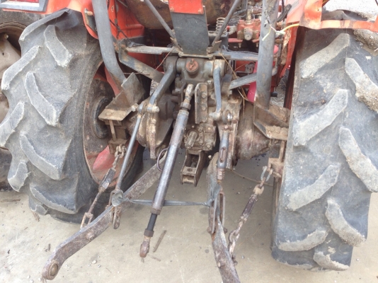 Kubota L2605 เก่าไทย ใบมีดดันดิน พร้อมผาน 6