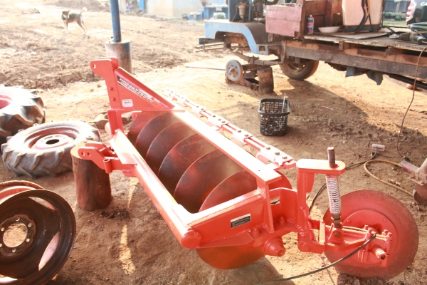 รถไถ KUBOTA L3408 พร้อมผานหกตราช้าง