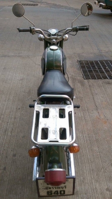 คลาสสิคตัวเก๋าคับ SUZUKI K125 M1ท่อคู่ ทะเบียนพร้อมโอน เดิมๆของครบ แปลงCDI เรียบร้อย ระบบไฟออกหมด ปั๊มออโต้ลูปใช้ได้ปกติ สตาทมือใช้ได้ แบตเตอรี่ใหม่ พร้อมใช้งานคับ สวยๆ ราคา 32500 บาท ส่งได้ทั่วไทยคับ สนใจติดต่อ 081-0578282 ไอดีไลน์ POPBIGBIKESAKON คับ สน